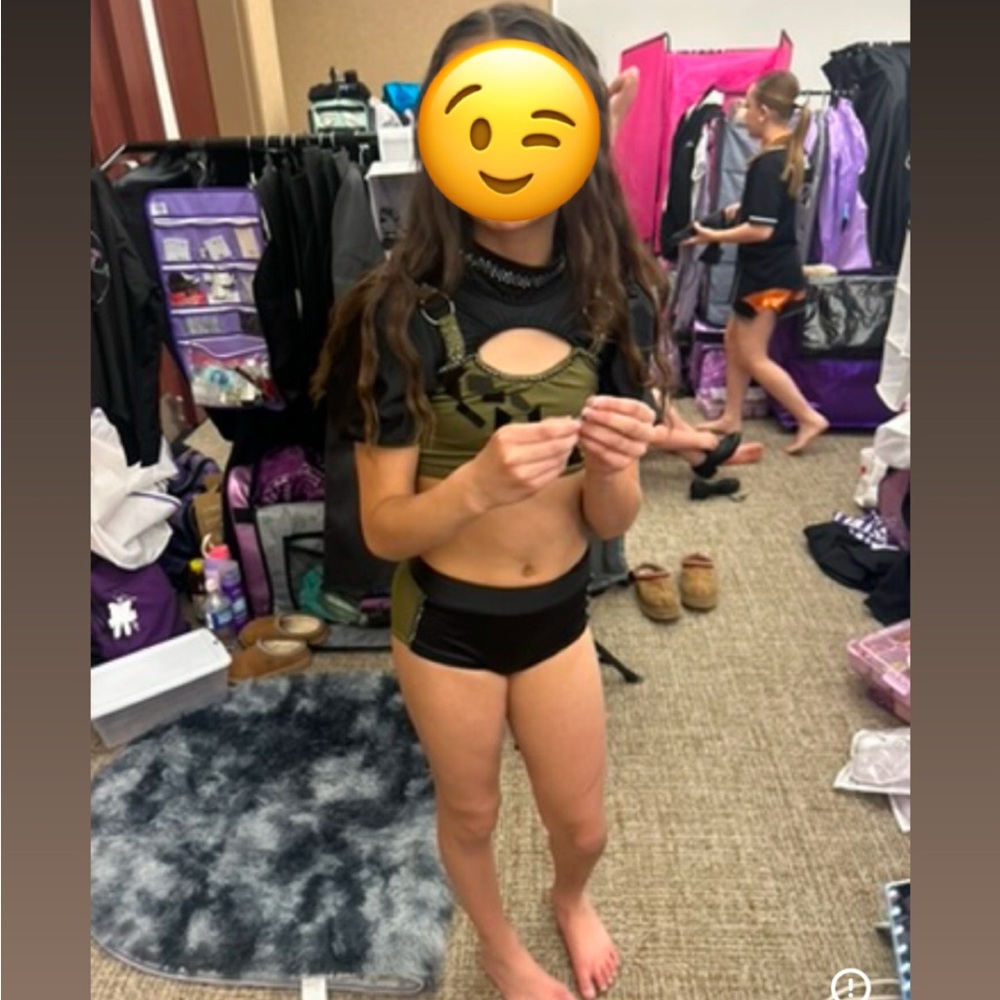 Chic Green and Black Dance costume